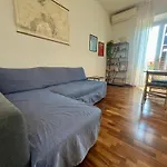 아파트 Roma's Home!